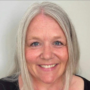 Linda Elise Helland